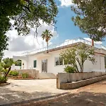 Castellinaria Bed & Breakfast 4*
