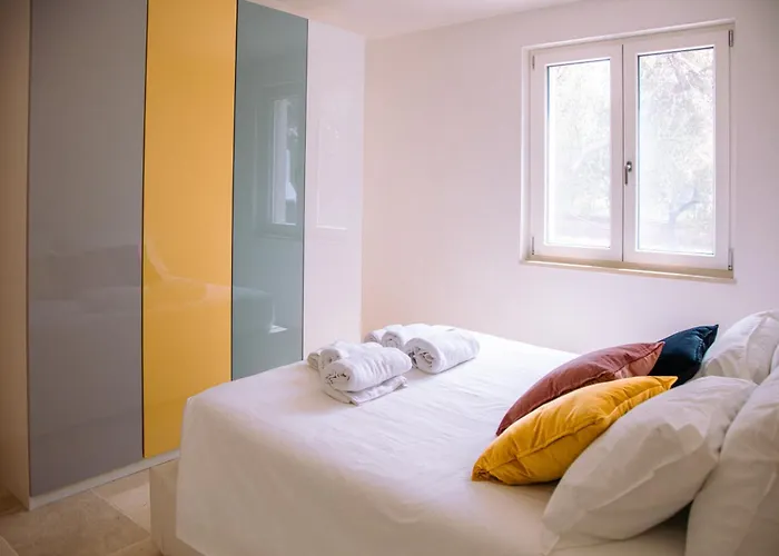 Castellinaria Bed & Breakfast 4*